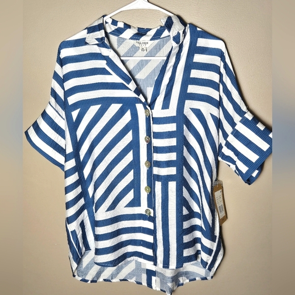 NWT Tru Luxe Jeans Oversize Button Front Striped Camp Shirt, Size XS - Picture 1 of 4